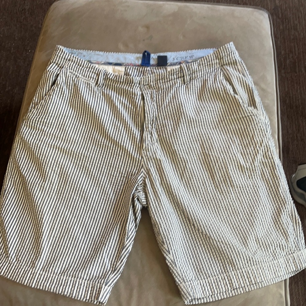 Jcrew blue sear sucker stripes shorts